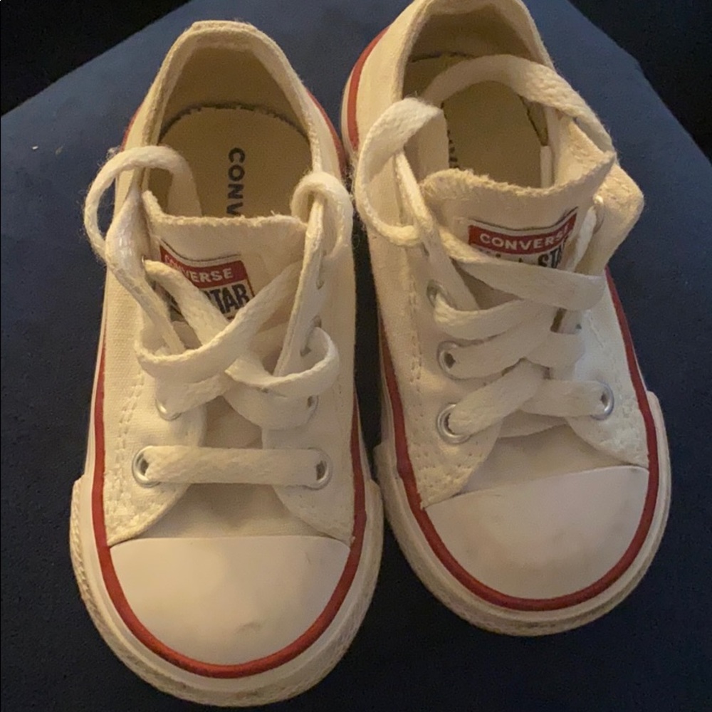 White Converses size 5 (Toddler)